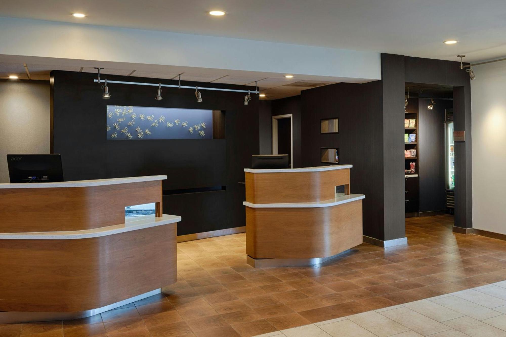 Courtyard Dayton South Mall Miamisburg Exterior photo